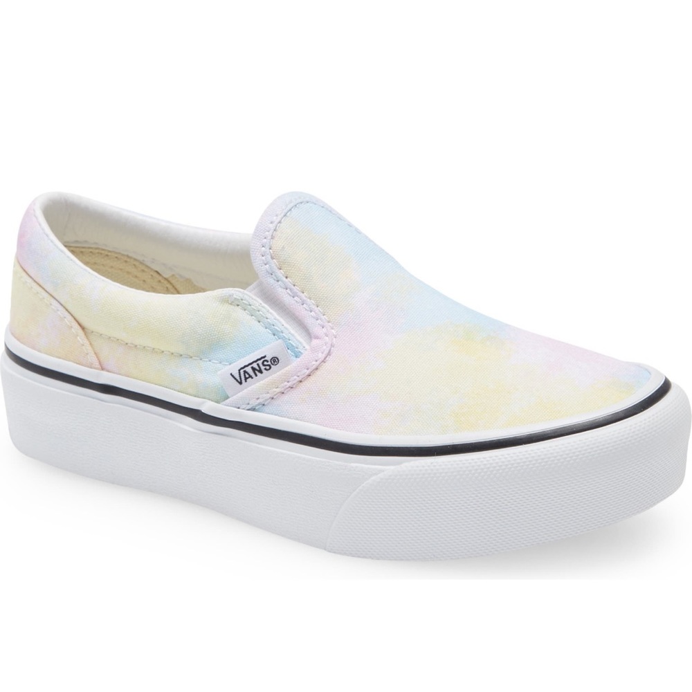 Sz 2Y Vans classic slip on platform sneakers